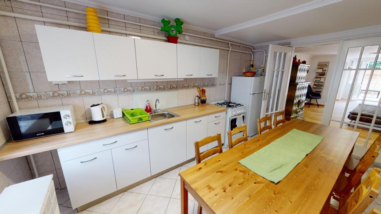 Family Apartman Miskolc Exterior foto